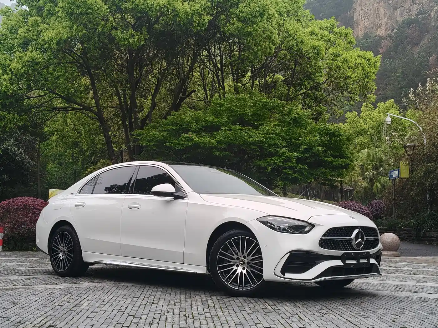 Mercedes-Benz C-Class 2024 C 260 L Sport фото 2