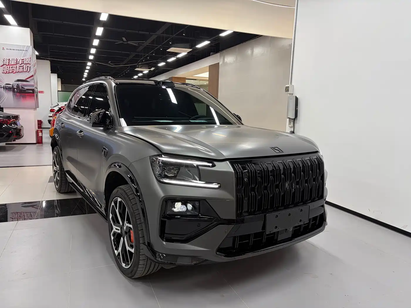 ZEEKR 8X 2026 2026 Model Dark Edition 5-Seater