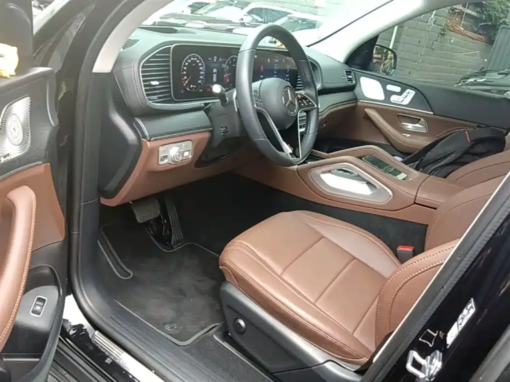 MERCEDES-BENZ GLE COUPE