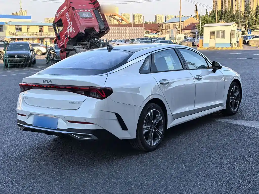 Kia K5 2025 2025 1.5T Premium Edition