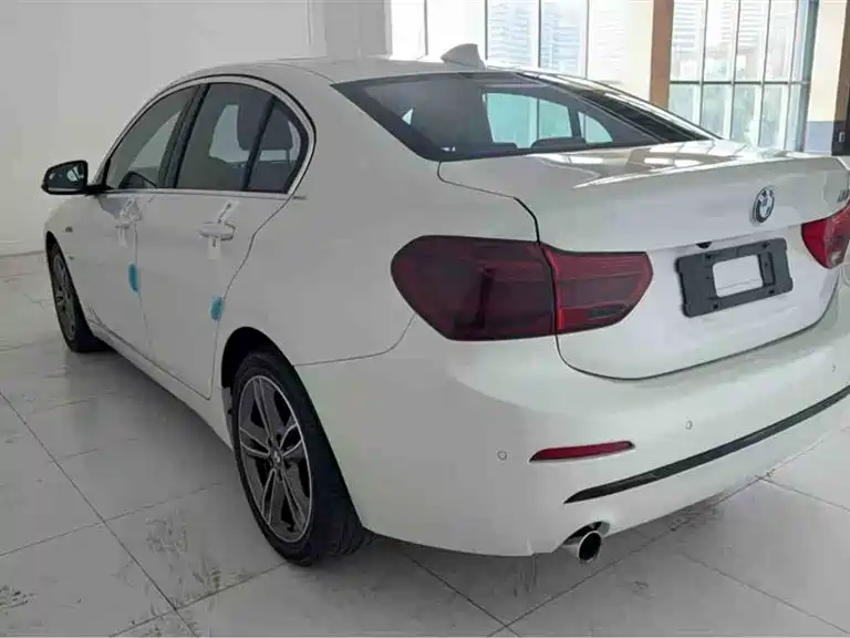 BMW 1 Series 2017 2017 118i Sport