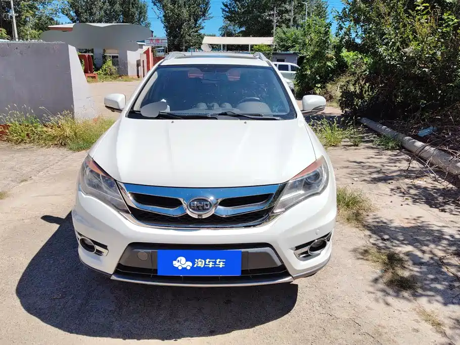 BYD S7 2015 2015 2.0T Upgrade Automatic Premium