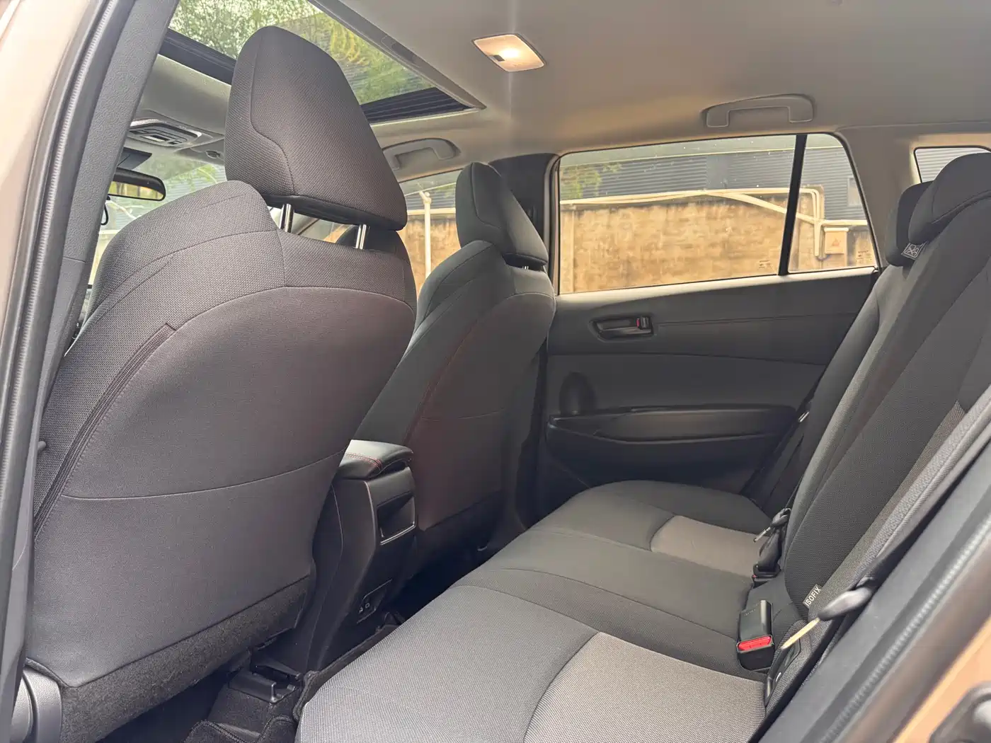 Toyota Frontlander 2023 2.0L Smart Hybrid Dual Engine Leading Edition фото 9