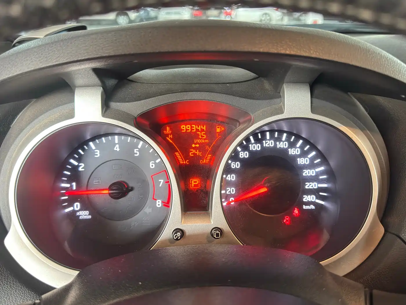 Infiniti ESQ 2019 2014 1.6L Free Edition