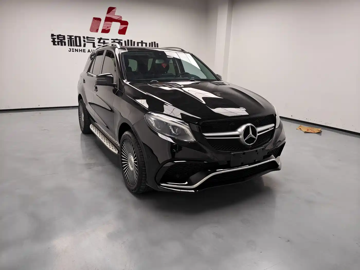 Mercedes-Benz GLE 2019 GLE 320 4MATIC Luxury Collector's Edition фото 3
