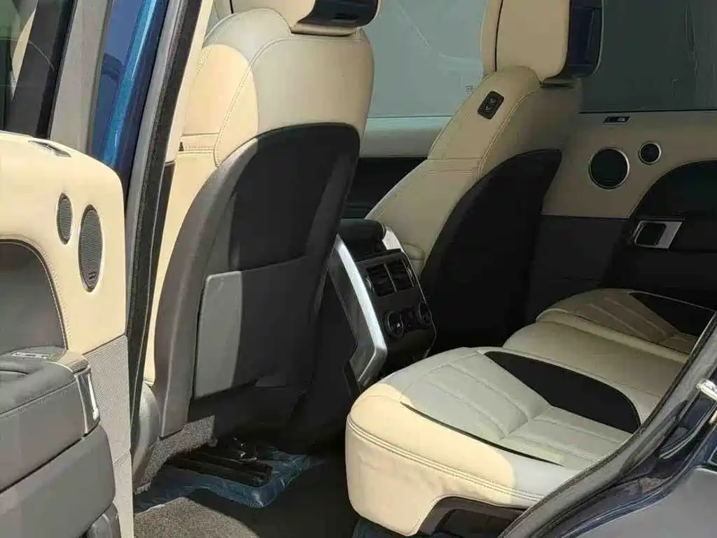 Фото 4 - Land Rover Range Rover Sport