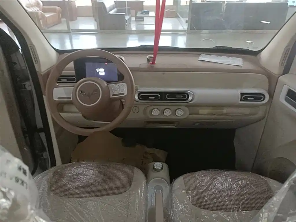 Wuling Motors Hongguang MINIEV 2026 2024 3rd Generation 215km Youth Edition