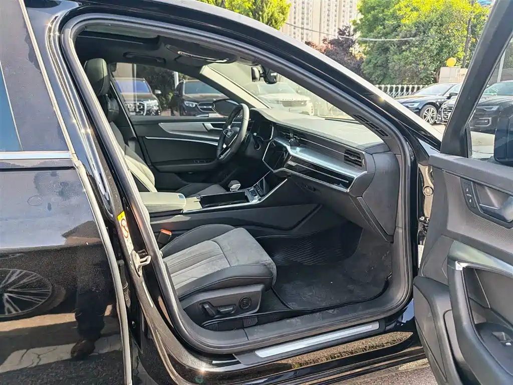 Audi A6L 2020 45 TFSI quattro Premium Dynamic фото 8