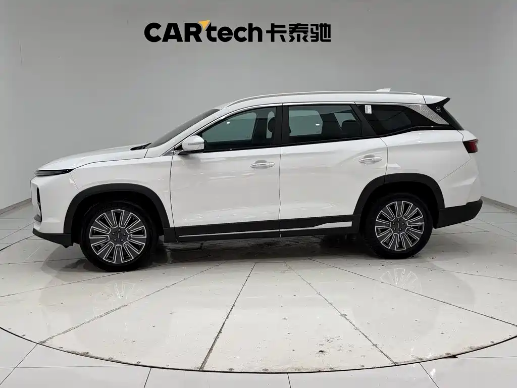 Jetour X90 PRO 2025 2024 1.6T DCT Luxury 5-Seater