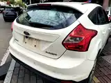 Фото 7 - Ford Focus