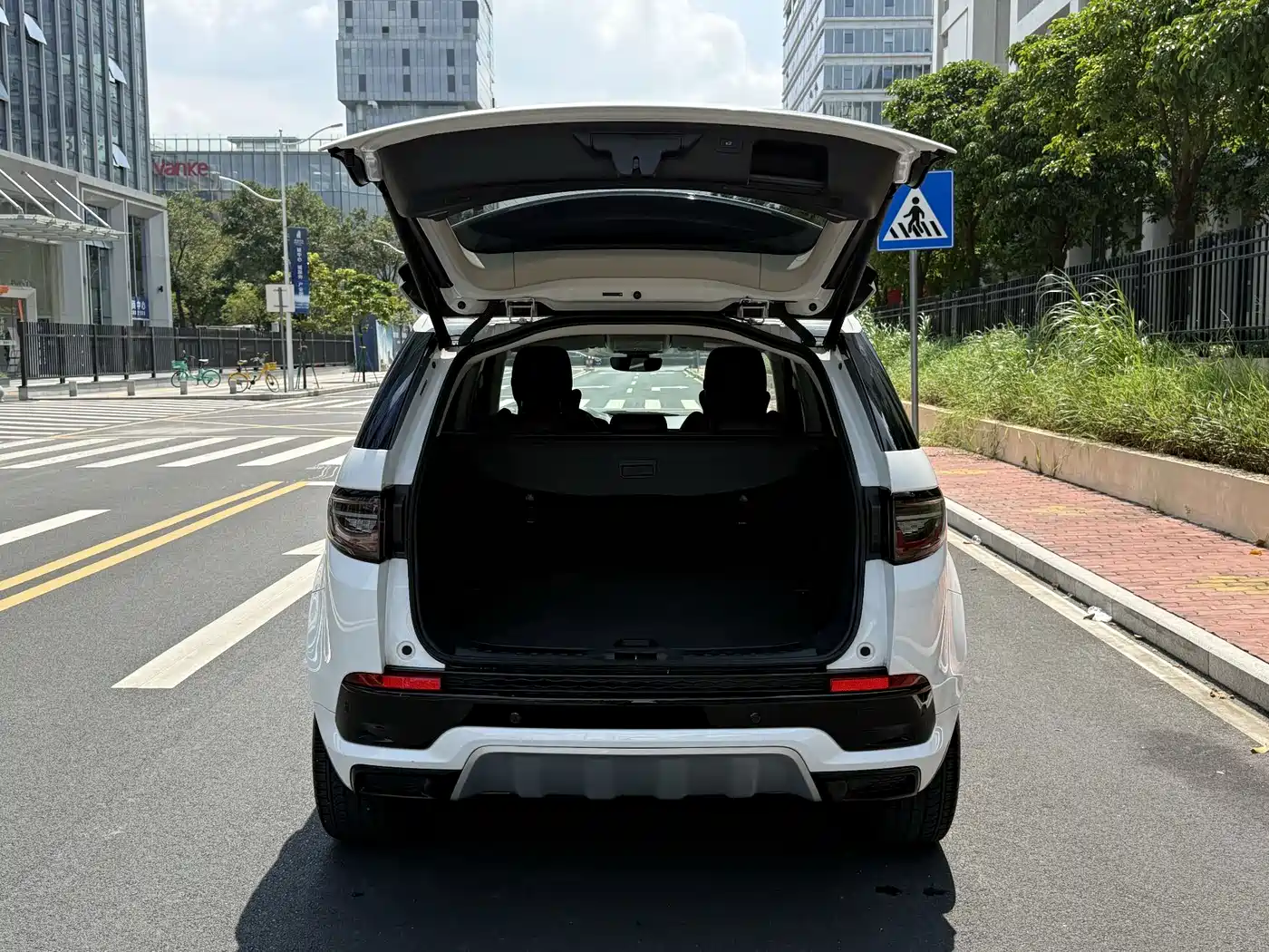 Photo 7 - Land Rover Discovery Sport
