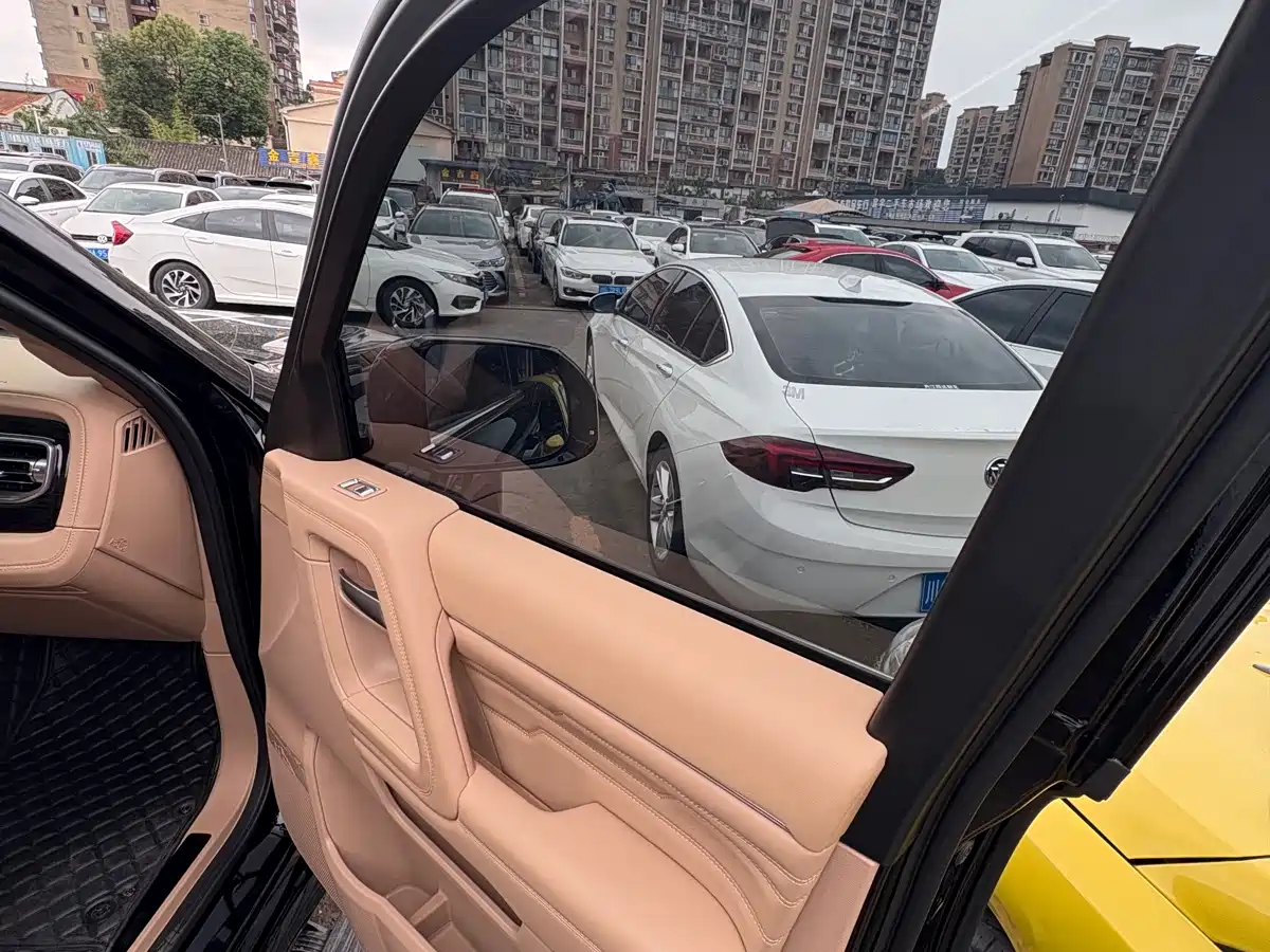 BAIC ORV Beijing Off-Road BJ60 Leiting 2024 Magic Core E-Drive Advanced 5-seater фото 6