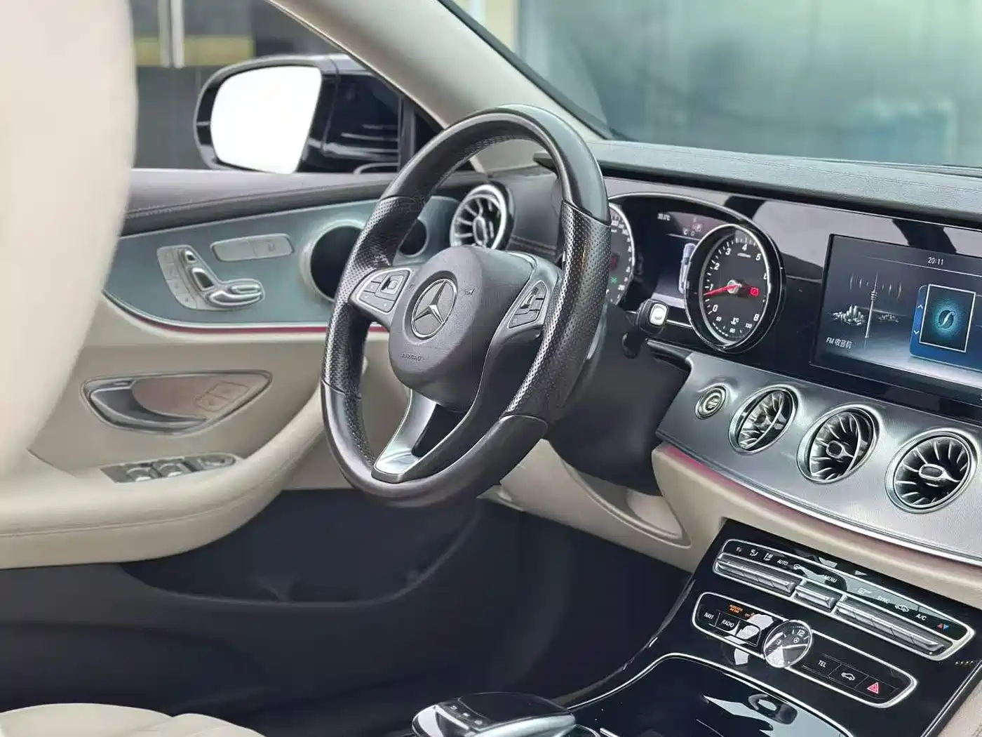 Mercedes-Benz E-Class (Import) 2017 E 200 Coupe фото 5