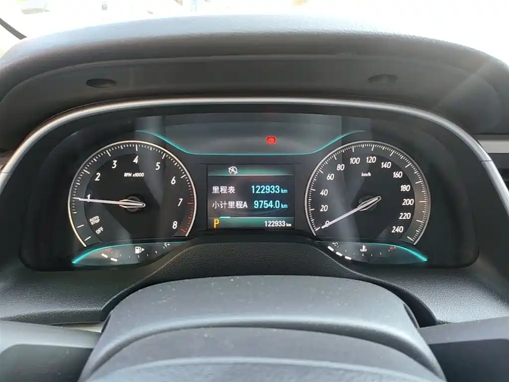 Buick Excelle 2015 18T Dual-Clutch Elite фото 12