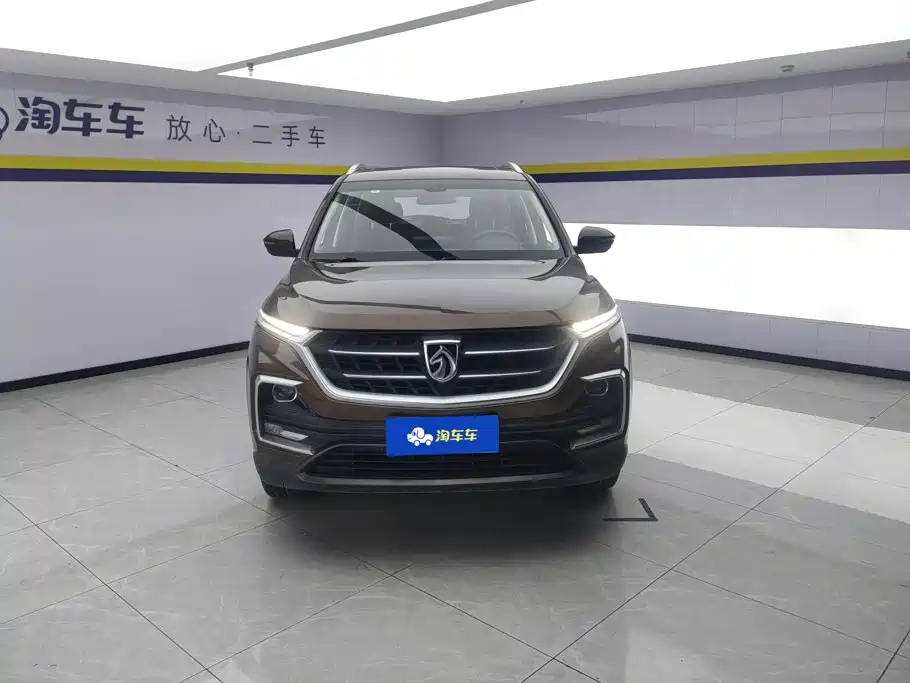 Baojun 530 2018 2018 1.8L Auto Luxury (China V)