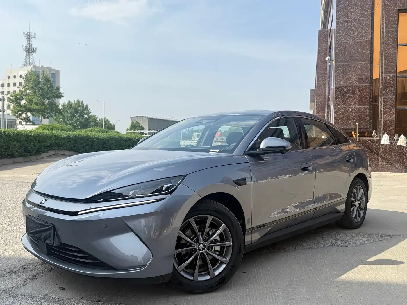 BYD Qin L 2025 EV 470KM Leading Edition