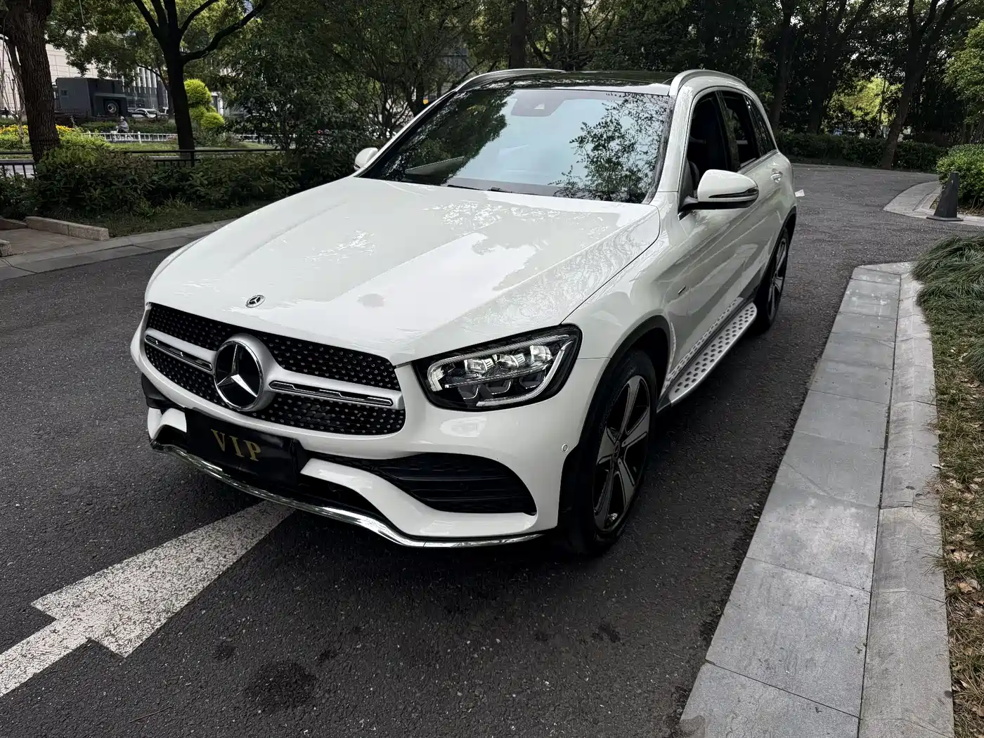 Mercedes-Benz GLC 2022 GLC 300 L 4MATIC Dynamic Collector's Edition