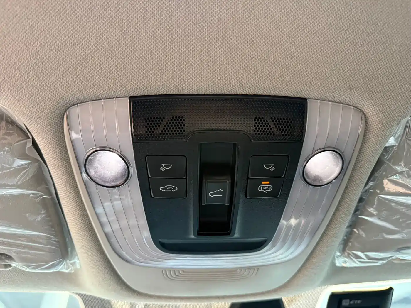 Kia Seltos 2023 1.5L CVT Luxury Edition фото 20