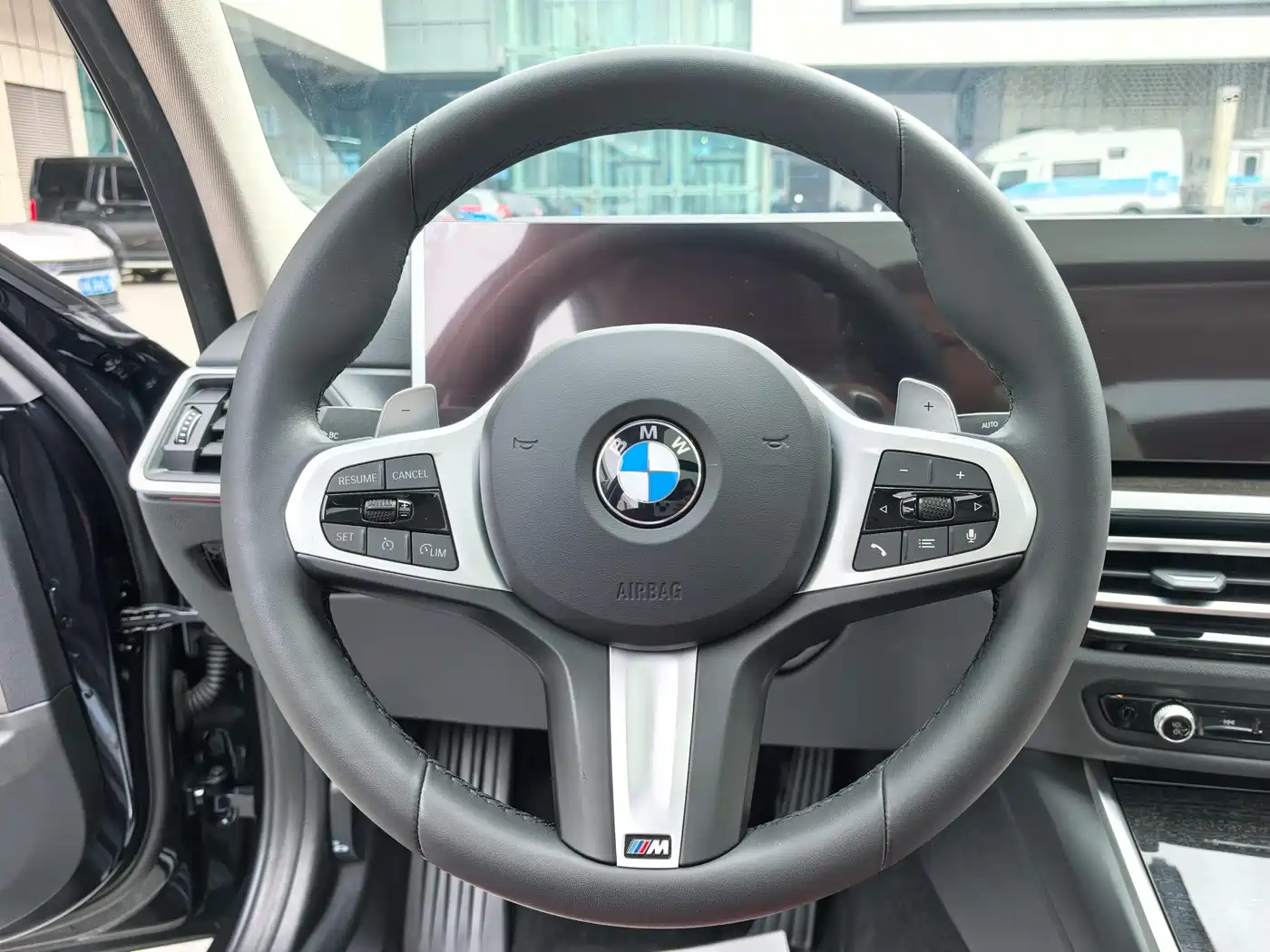 BMW 3 Series 2025 325Li M Sport Package фото 20
