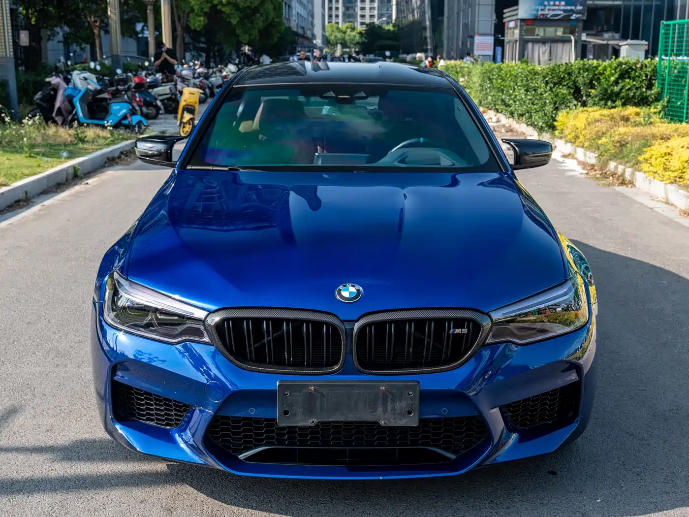 BMW M5 2018 M5 фото 2