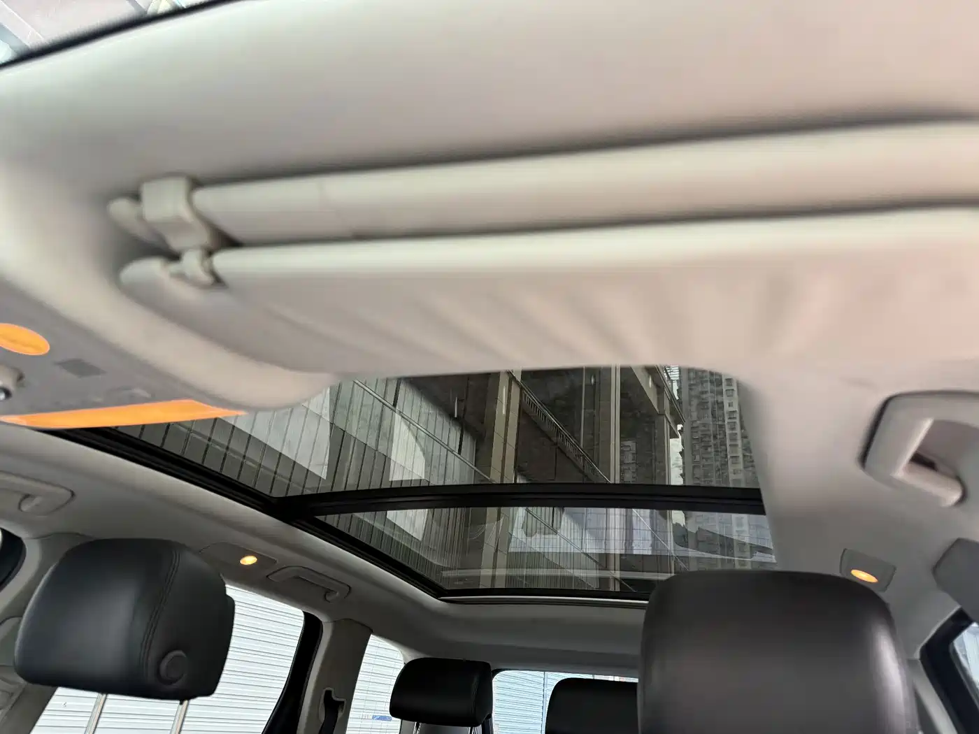 Фото 11 - Volkswagen Touareg