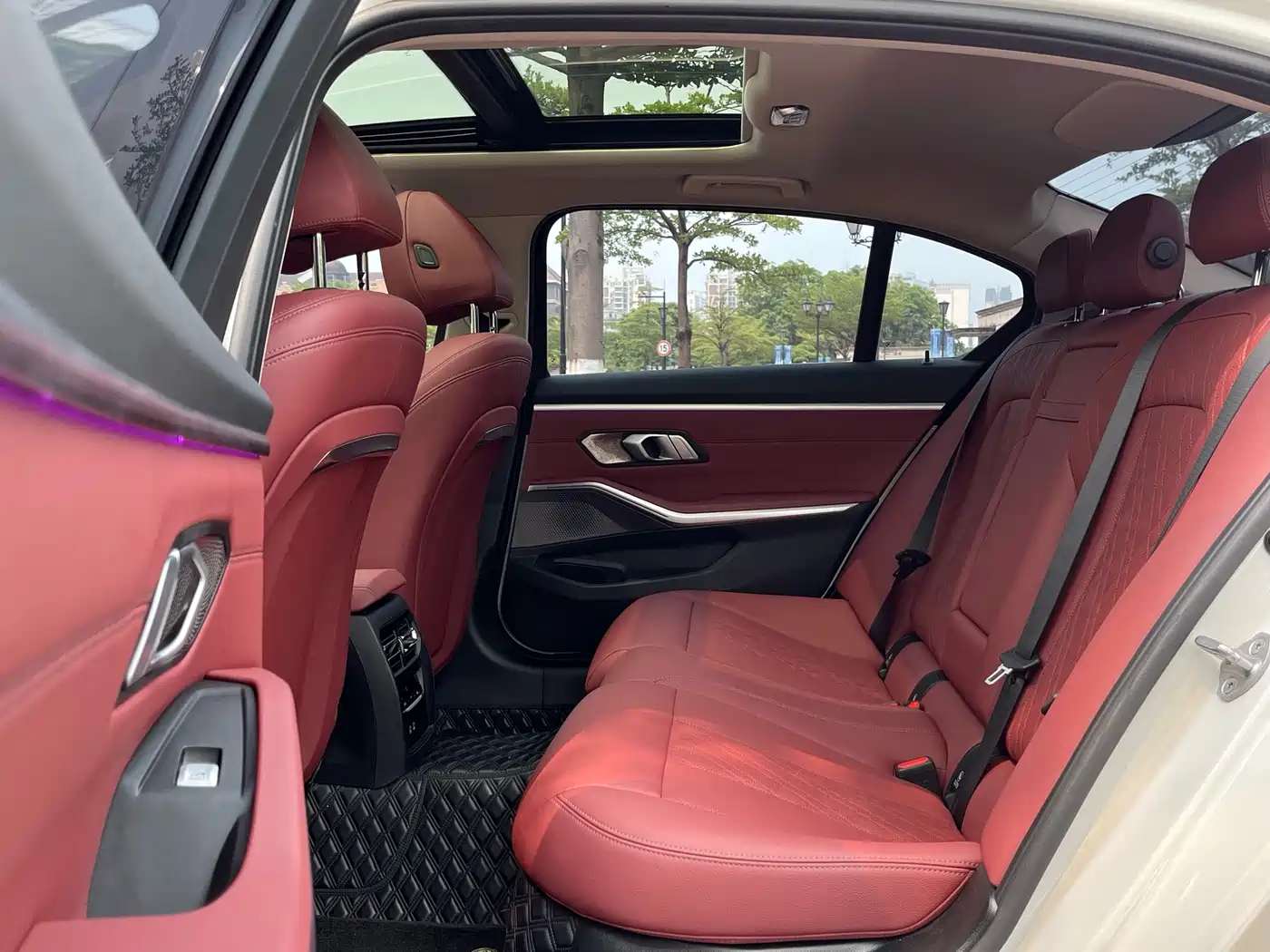 BMW 3 Series 2025 325Li M Sport Package фото 12
