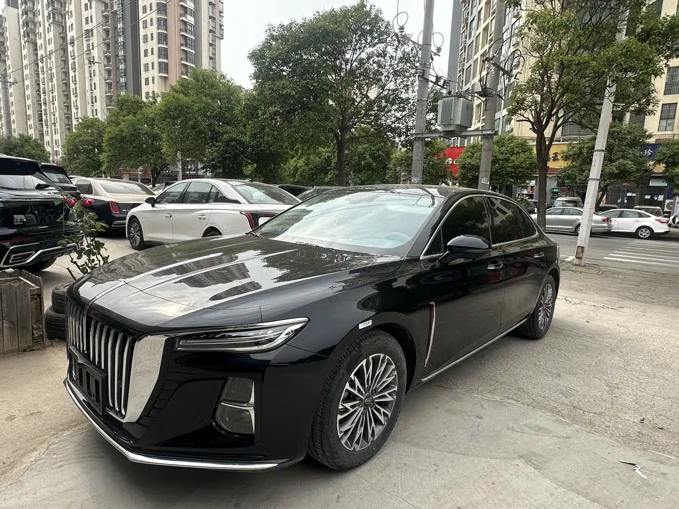 Hongqi H5 2024 1.5T DCT Smart Connect Flag Rhythm Edition