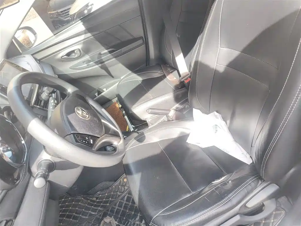 Toyota Vios FS 2021 1.5L CVT Fengchi Edition фото 8