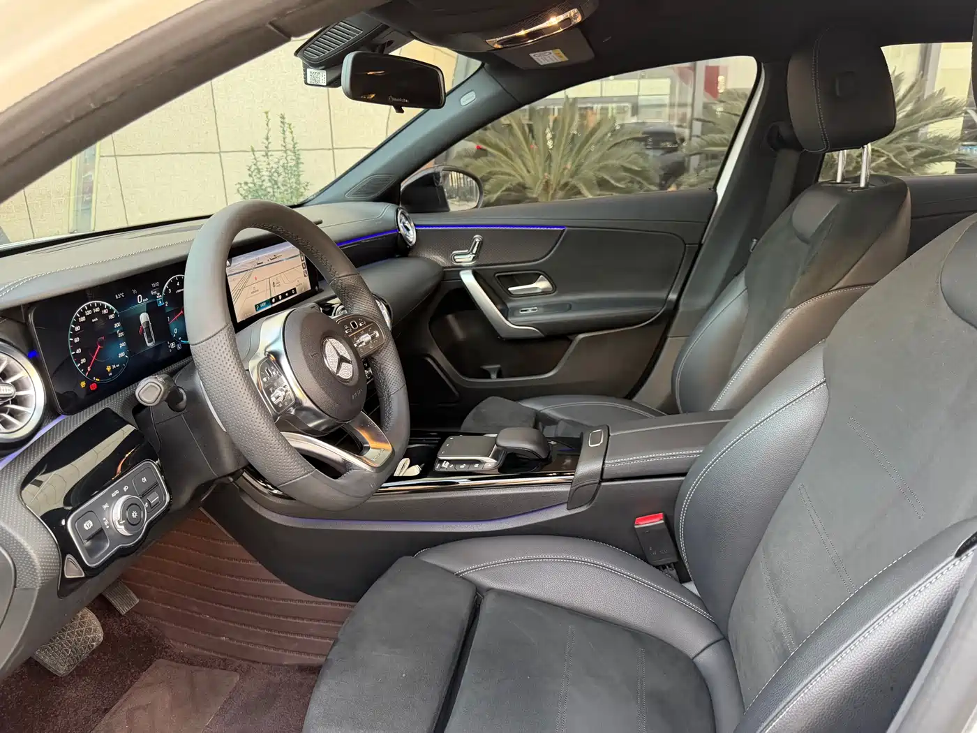 Mercedes-Benz A-Class 2024 A 200 L Fashion Edition фото 9