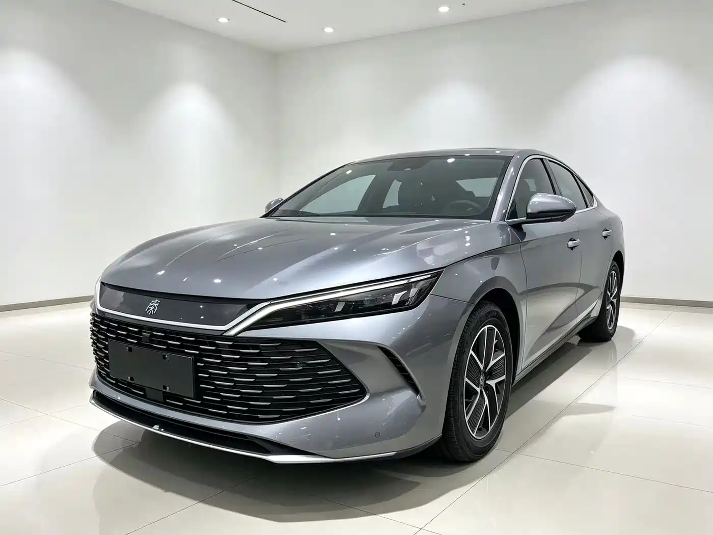 BYD Qin L 2024