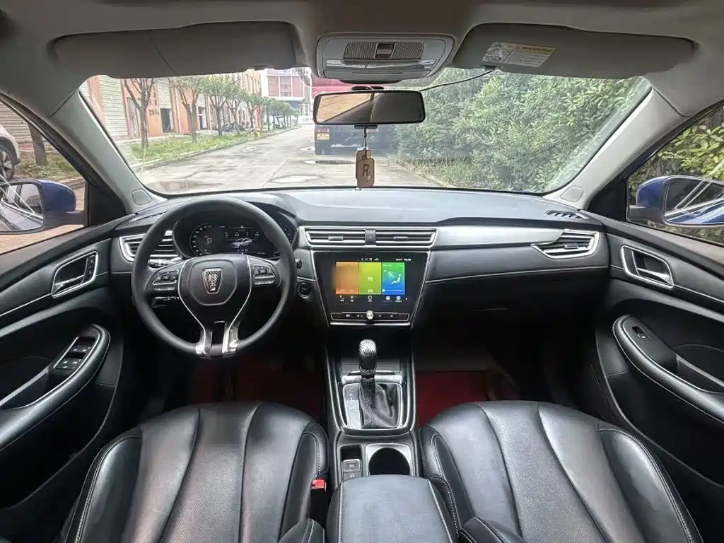 Photo 11 - Roewe i5