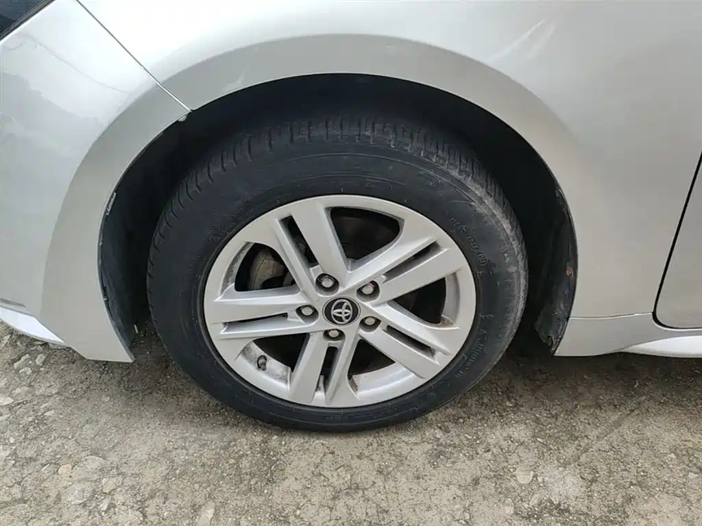 Toyota Levin 2019 185T CVT Entry Edition China VI фото 23