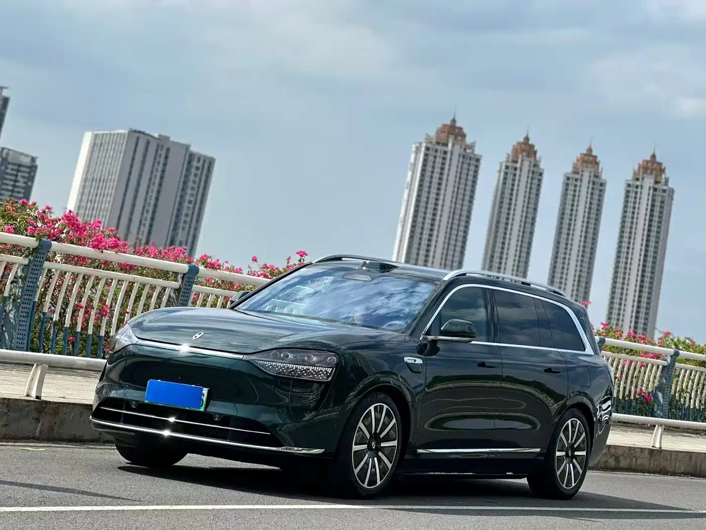 AITO Wenjie AITO M9 2025 Extended Range Ultra 52kWh 5-Seater