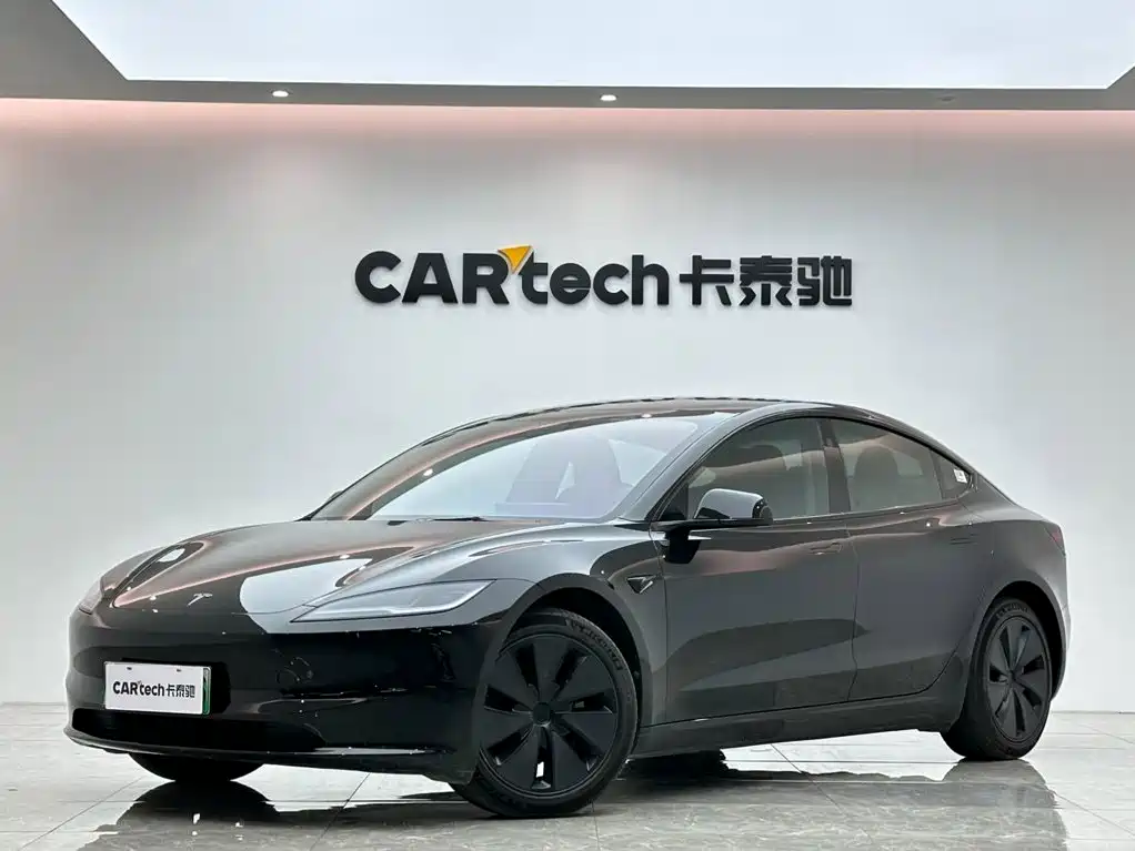 Tesla Model 3 2023