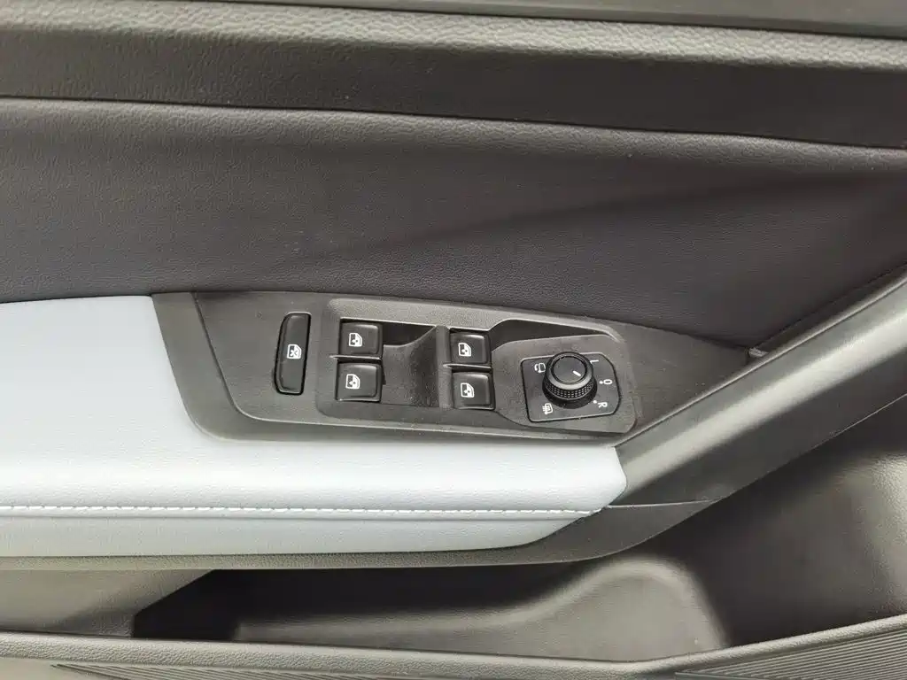 Volkswagen Lavida, миниатюра 9