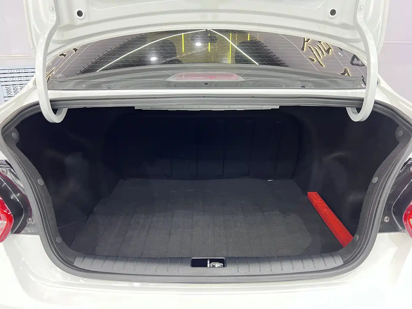 Kia Huan Chi 2024 2020 1.4L Auto Comfort Sunroof Version