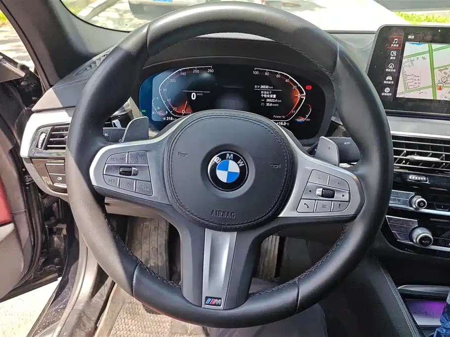 BMW 5 Series 2023 Facelift 530Li Leading M Sport Package фото 15