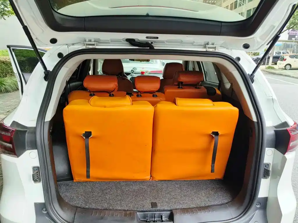 Jetour X70M 2021 2021 1.5T Manual Urban Partner 7-seater