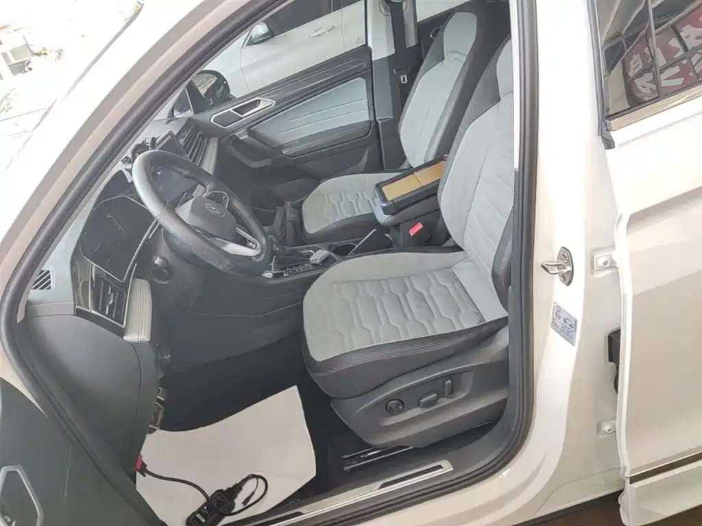 Volkswagen Tiguan X 2022 330TSI 2WD Flagship Edition фото 15