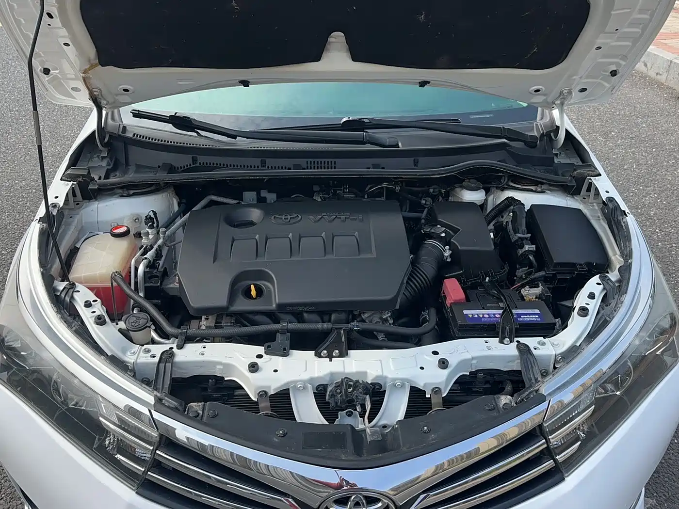 Toyota Corolla 2014 1.6L CVT GL фото 26