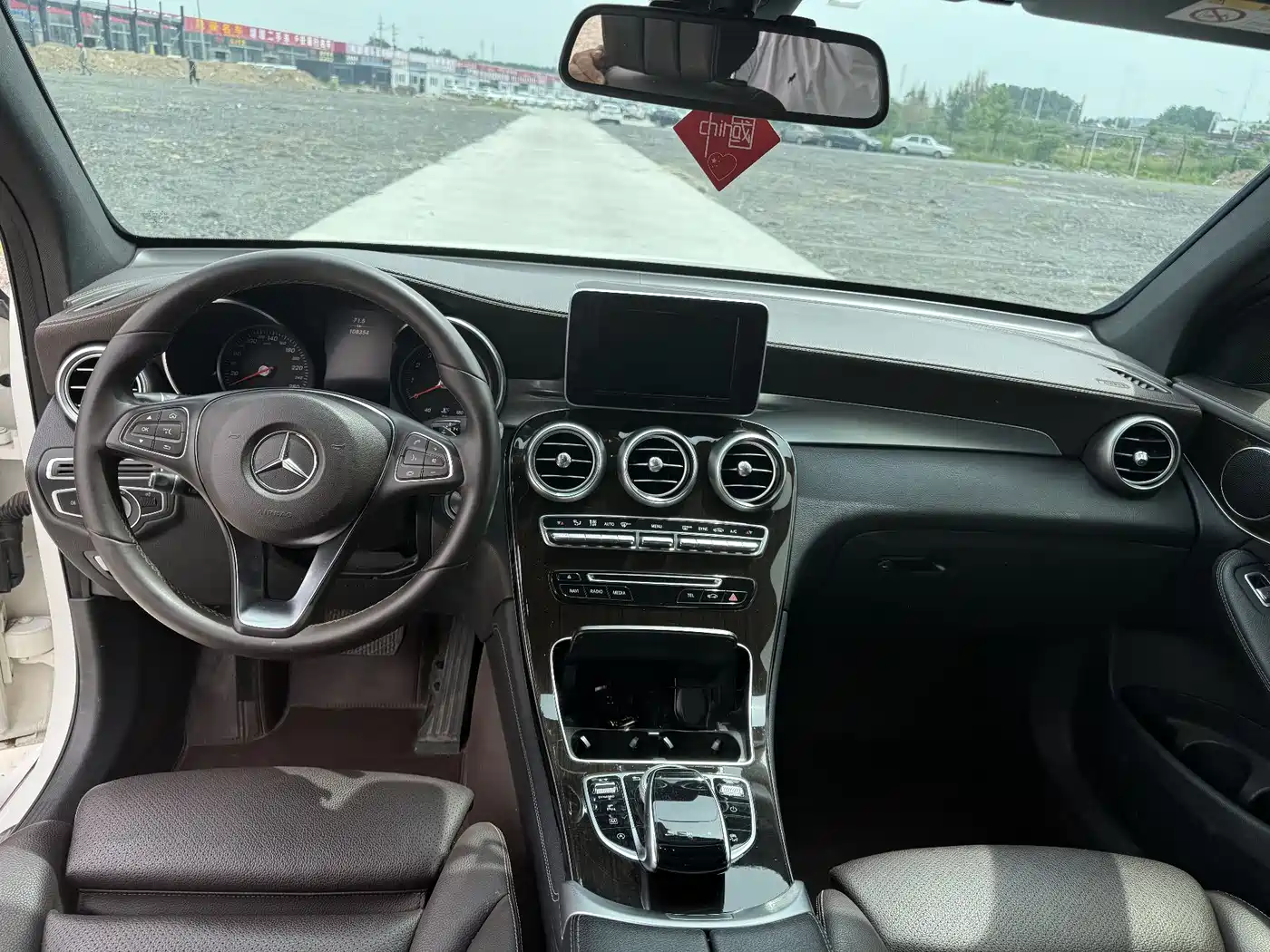 Mercedes-Benz GLC 2019 GLC 260 4MATIC Dynamic фото 6