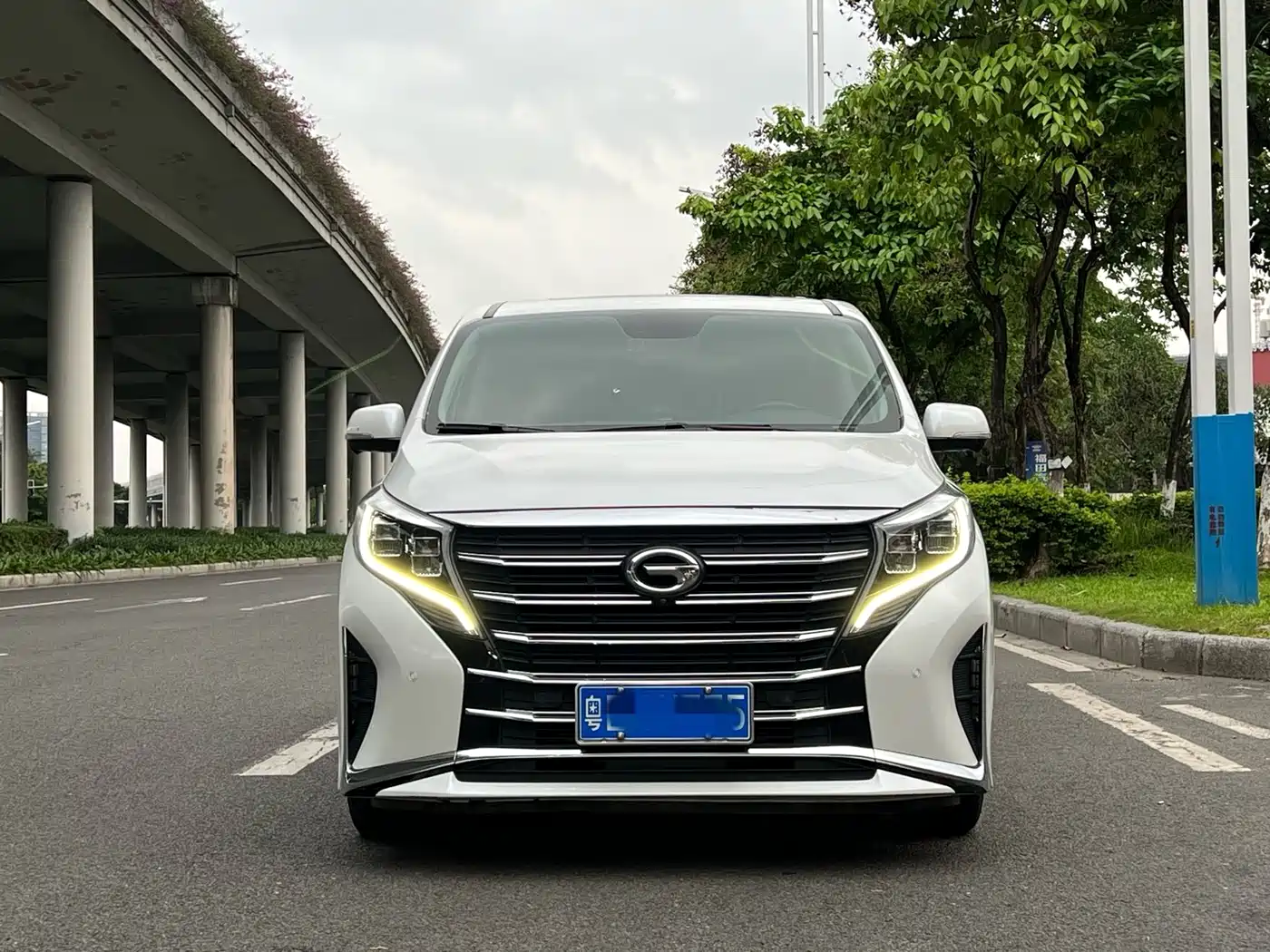 GAC TRUMPCHI M8