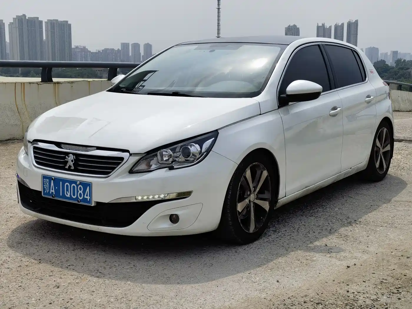 Peugeot 308S, 2015 год