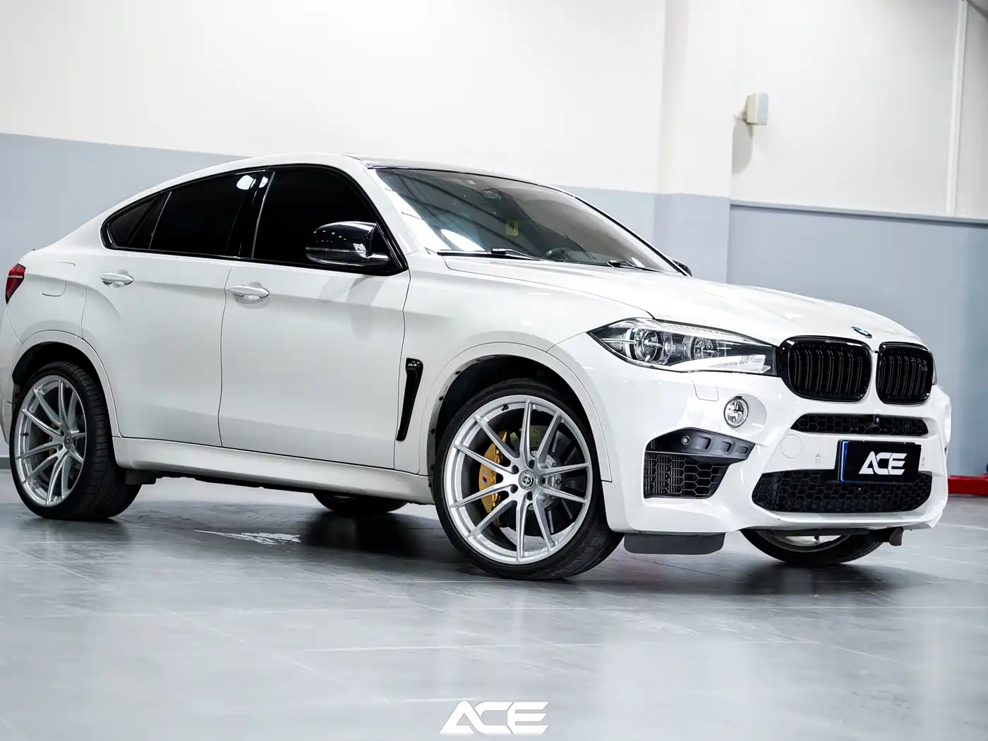 BMW X6 M 2015 X6 M фото 3