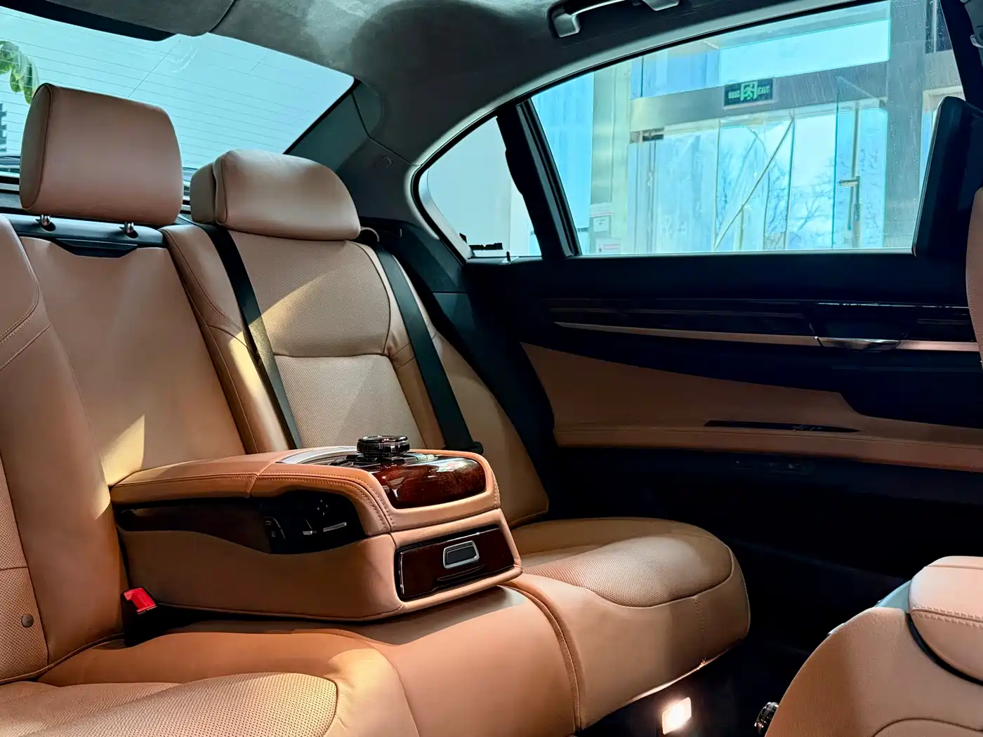 BMW 7 Series 2013 Model 760Li фото 40