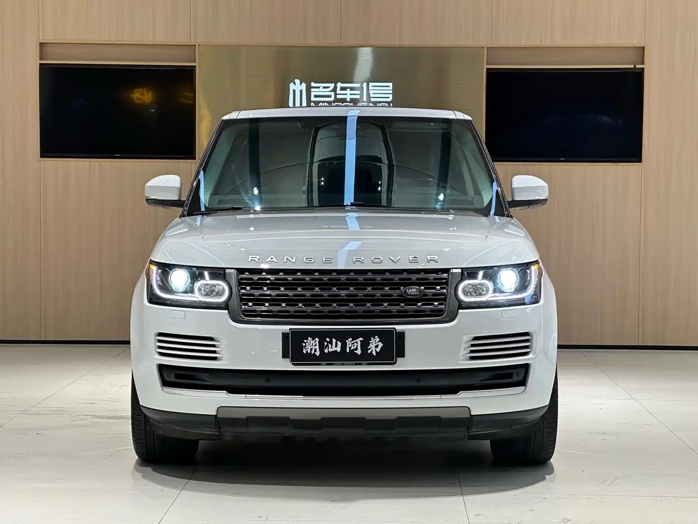 Фото 1 - Land Rover Range Rover