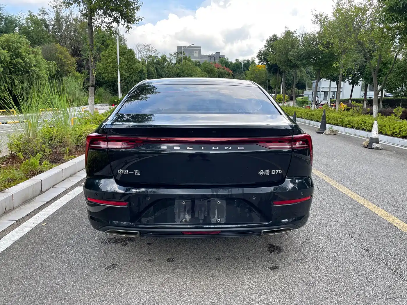 Photo 19 - Besturn B70