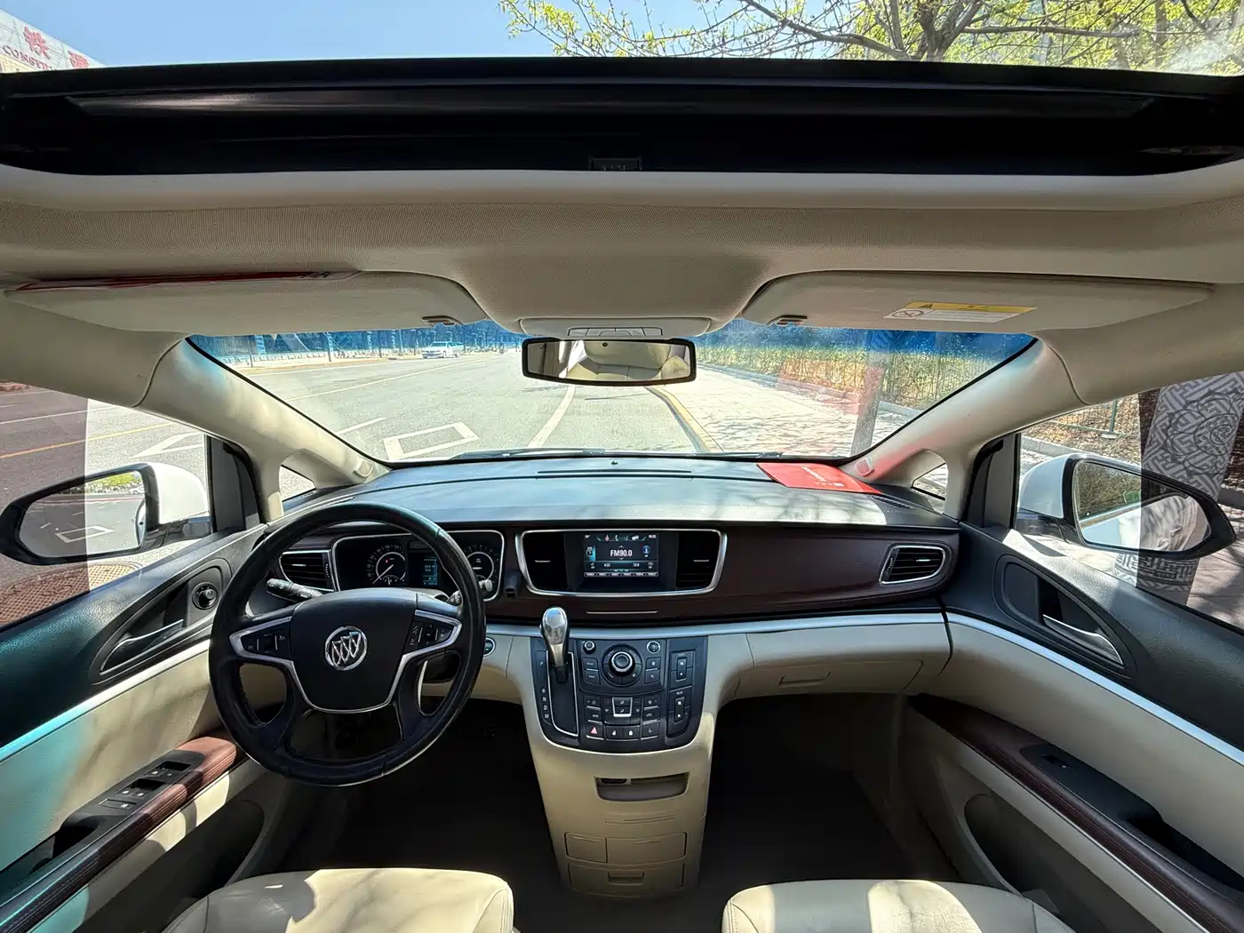 Buick GL8 2018 28T Luxury Model China VI фото 8