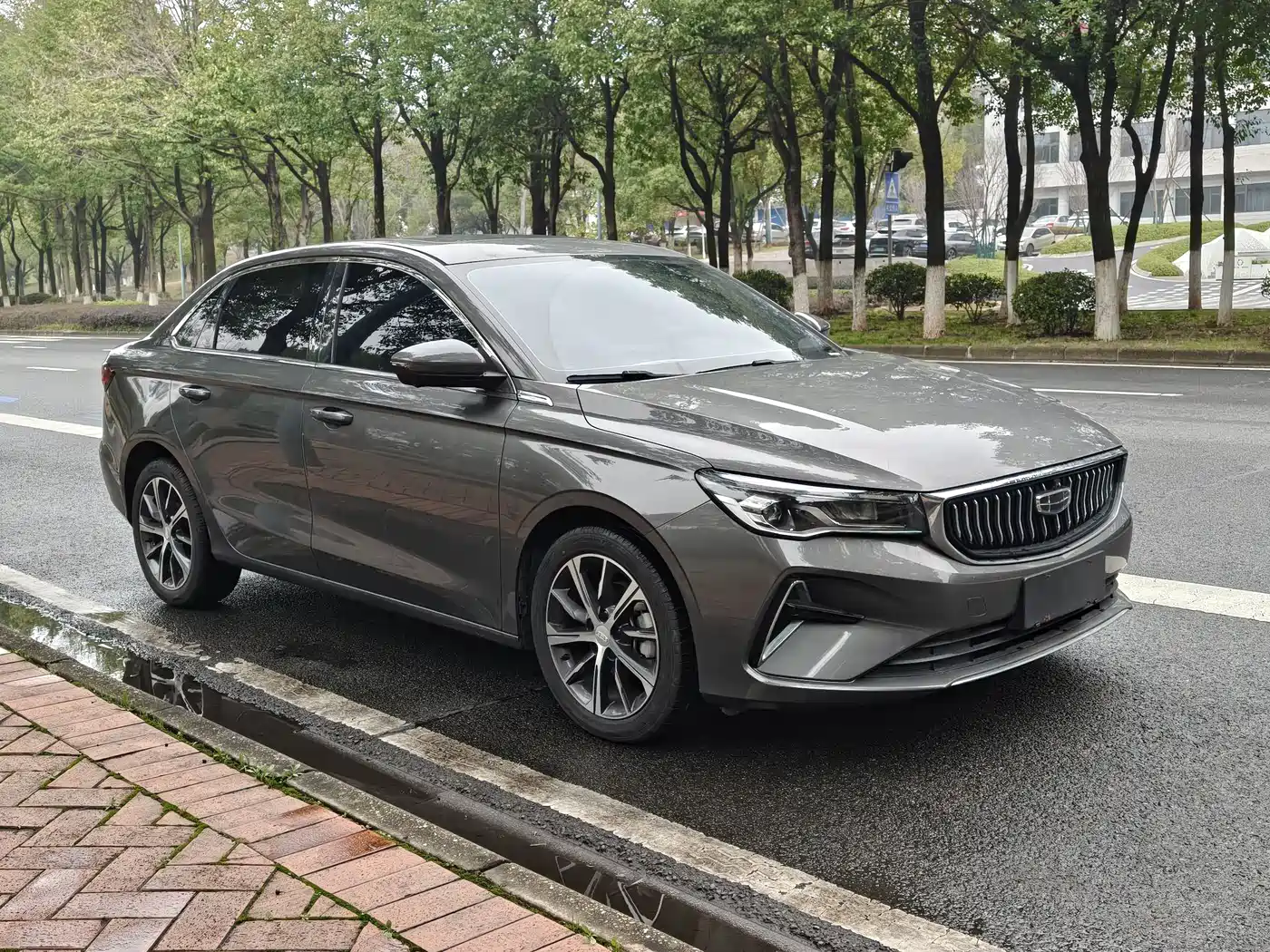 GEELY EMGRAND