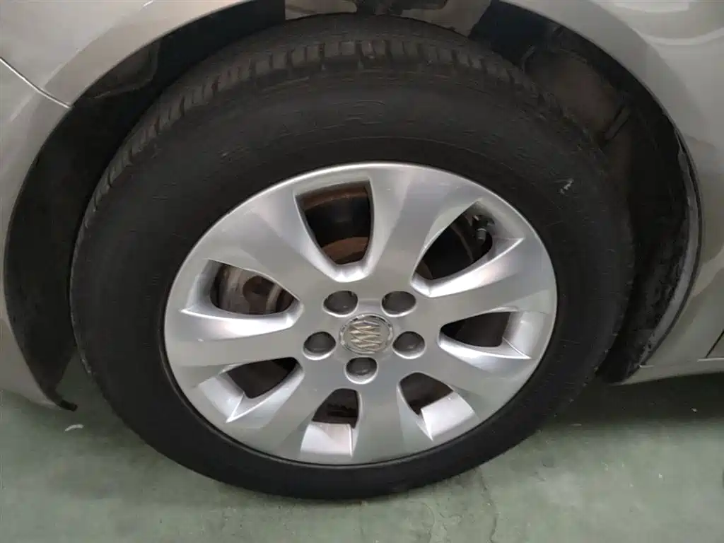 Buick Regal 2015 1.6T Elite Tech Edition фото 23
